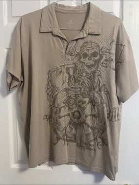 Disney Parks Men's Beige Graphic Polo with Pirate Skull Wheel